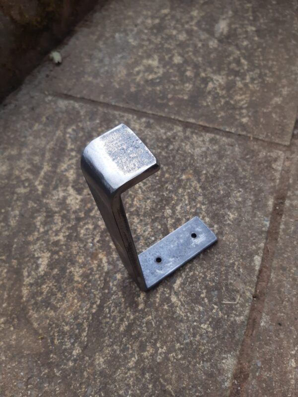 Steel J bracket - Image 3